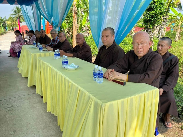 Chư Tôn thiền đức tham dự buổi lễ